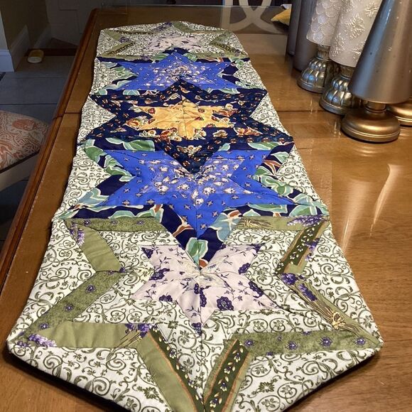 NWT. French Fabrics Stars Runner - Picture 11 of 11